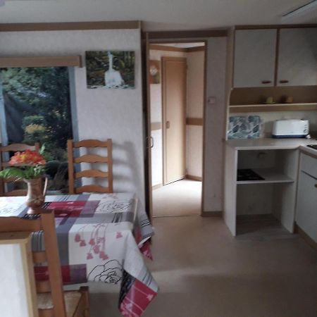 Mobile Home Le Clos De See Chérencé-le-Roussel Eksteriør bilde