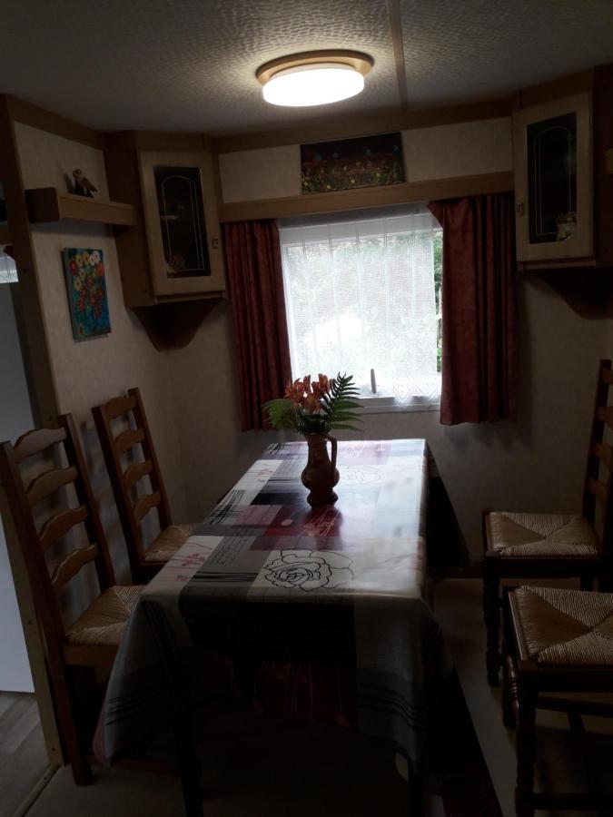 Mobile Home Le Clos De See Chérencé-le-Roussel Eksteriør bilde