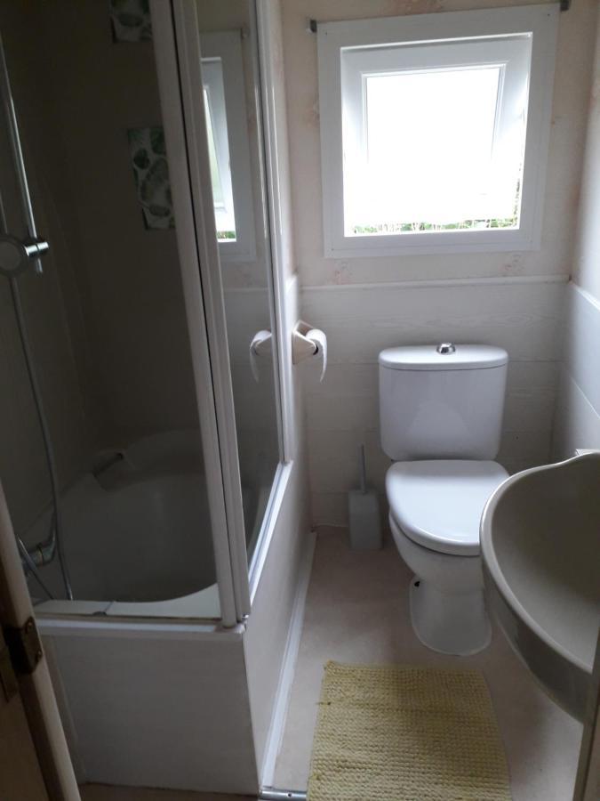 Mobile Home Le Clos De See Chérencé-le-Roussel Eksteriør bilde