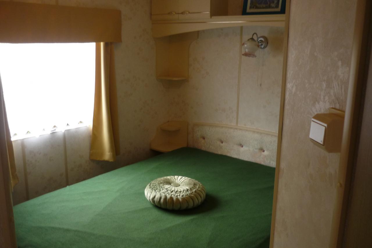 Mobile Home Le Clos De See Chérencé-le-Roussel Eksteriør bilde